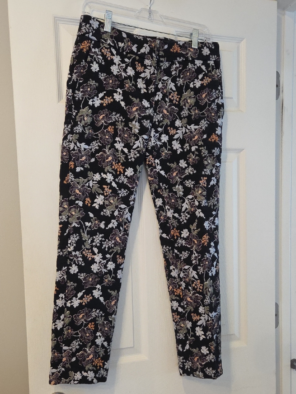 LOFT Floral Brocade Skinny Ankle Pants